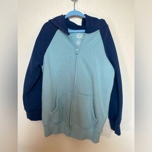 Boys size 6 zip up hoodie
